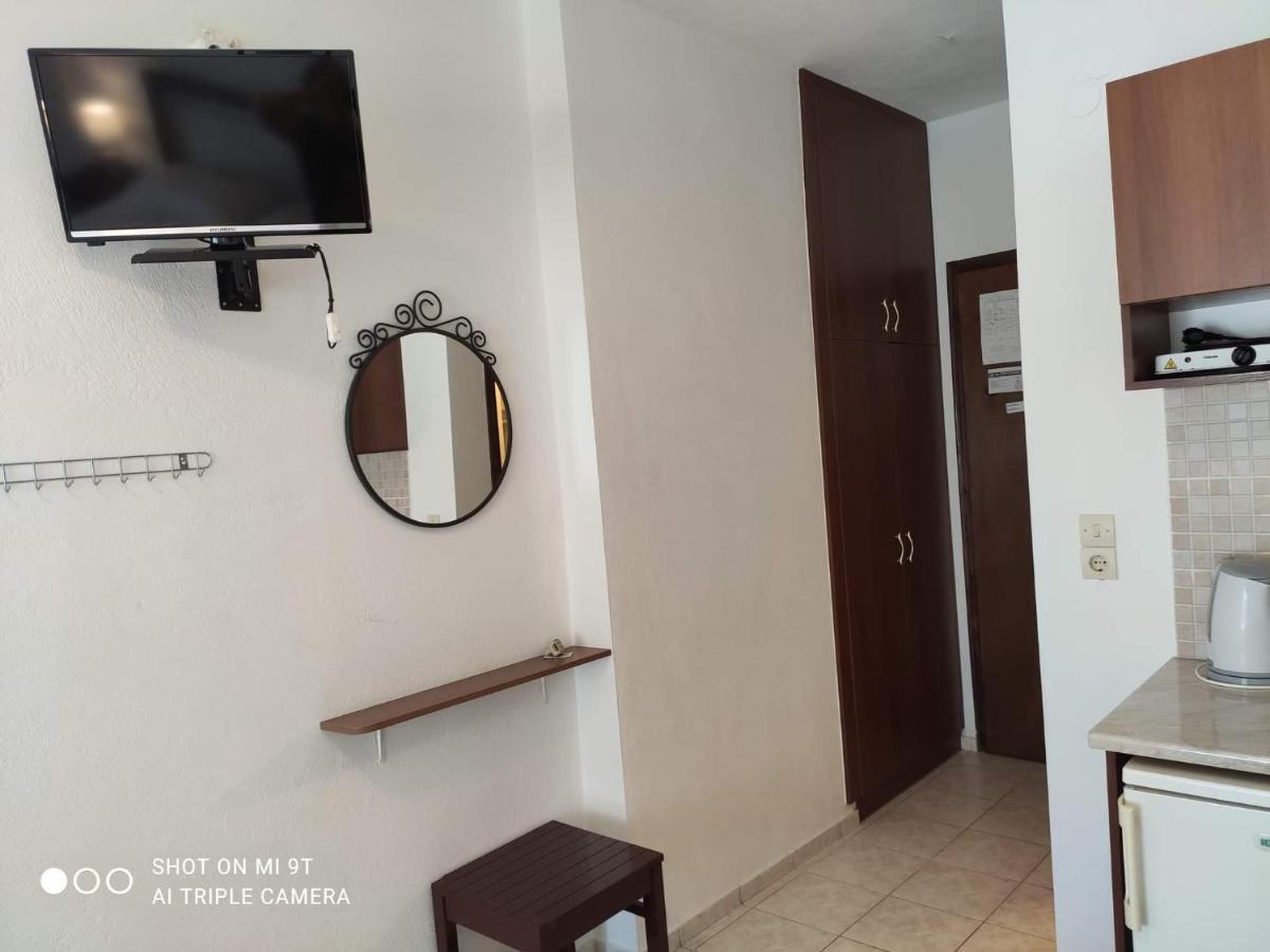 Sivota Rooms Athanasiou Exterior photo
